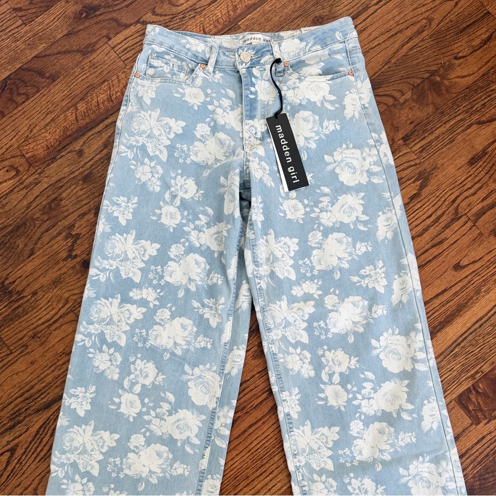 Madden Girl 90s Light Blue Floral Jeans Sz 9